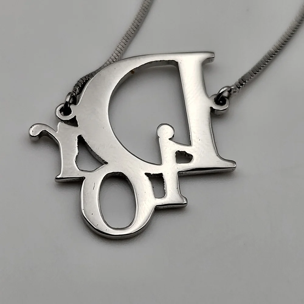 Christian Dior Pre- Owned Trotter Logo Necklace, Authentic... - Picture 12 of 13